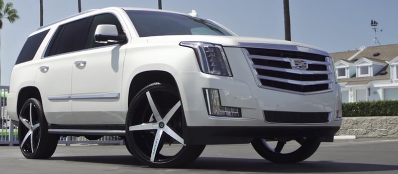 2015 Cadillac Escalade | 26' R-Four | Lexani Wheels 