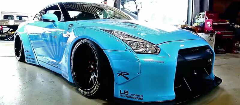 Modified Nissan GT-R