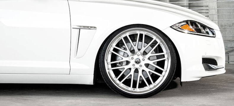 White Savini Wheels