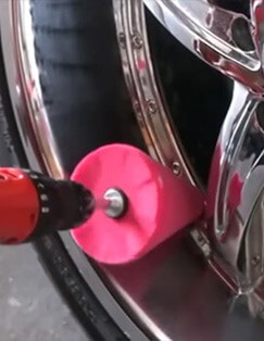 How to Clean and Polish Chrome Wheels